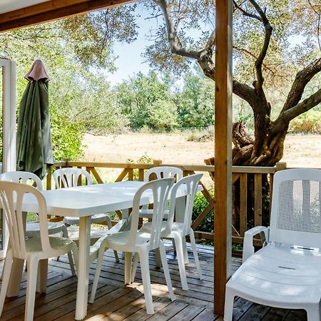 Le Beau Veze Hotel Carqueiranne Luaran gambar