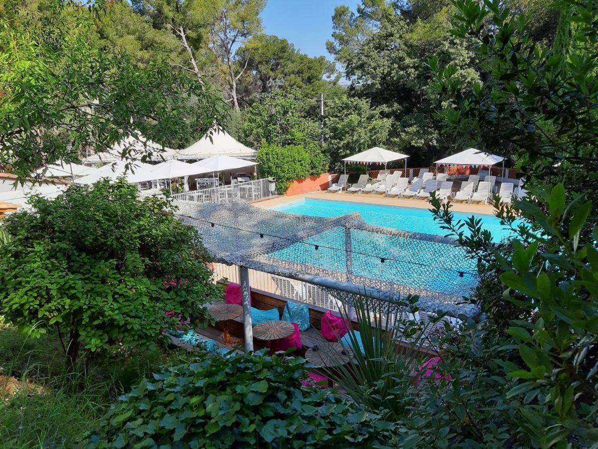 Le Beau Veze Hotel Carqueiranne Luaran gambar
